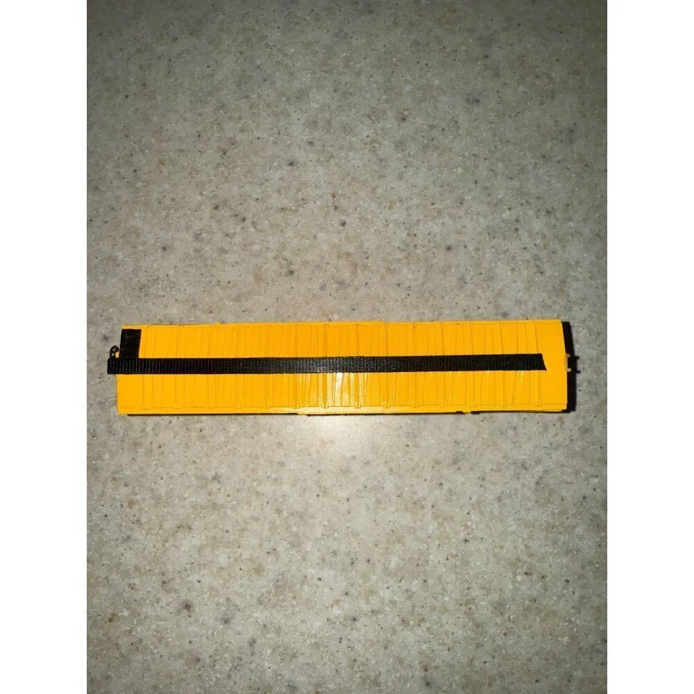 Bachmann 50' Plug-Door Box Car Chessie System 11147-‎ Used N Scale